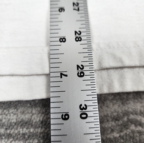 Captain Morgan Sexy Babe T-shirt! - Picture 5 of 6